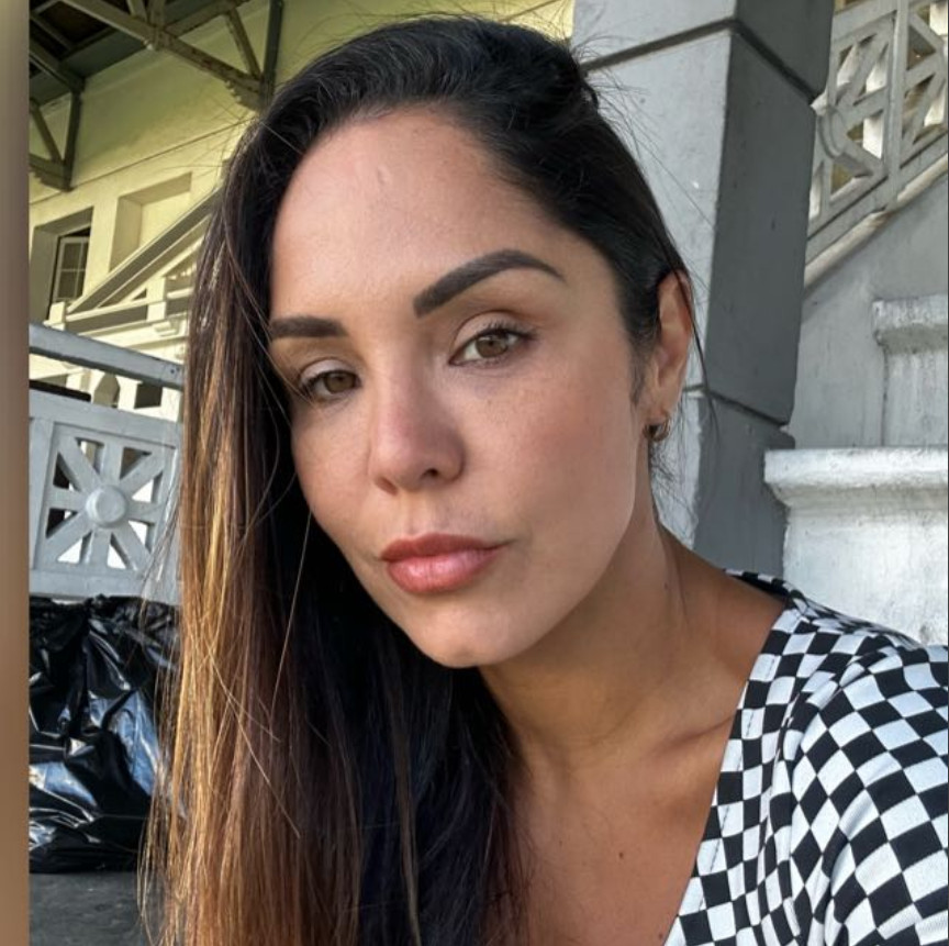 Foto da Diretora Parlamentar